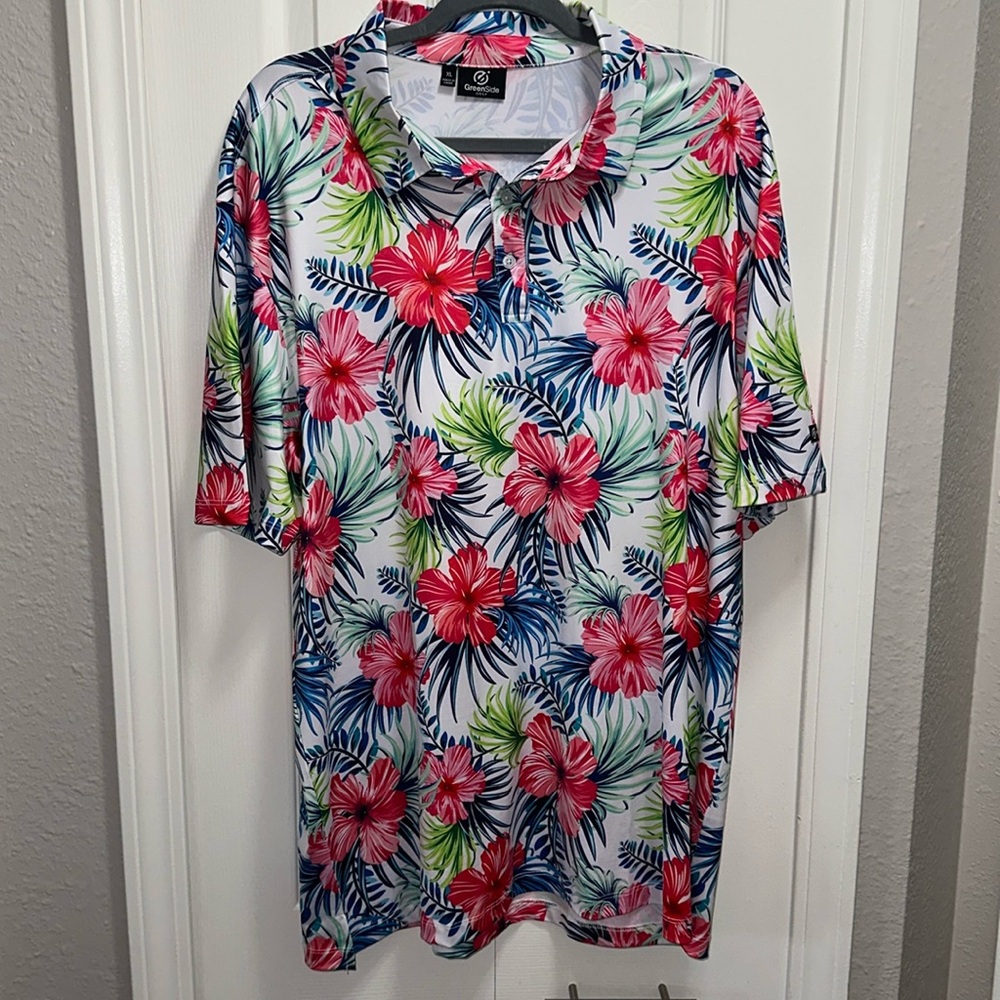 EUC Greenside Golf polo - tropical 🌴 florals